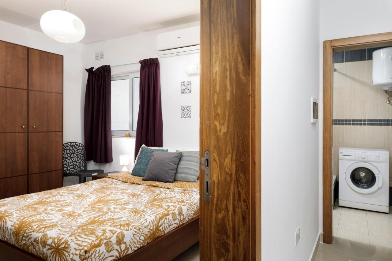 Hilltop Apartments - Stylish Comfort Living Close To The Sea, Bugibba San Pawl il-Baħar Zewnętrze zdjęcie