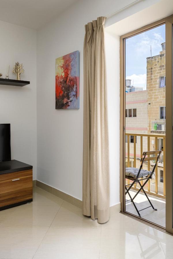 Hilltop Apartments - Stylish Comfort Living Close To The Sea, Bugibba San Pawl il-Baħar Zewnętrze zdjęcie